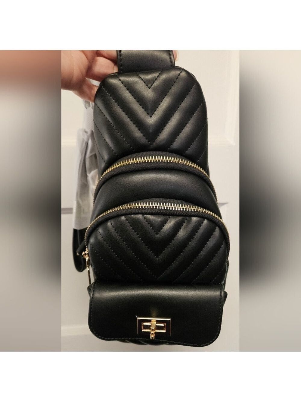 Black Sling Faux Leather Sling Bag New - Picture 3 of 6